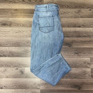 Nautica Blue Jeans Company Men's Size 40x30 Tapered Fit Light Wash Jeans